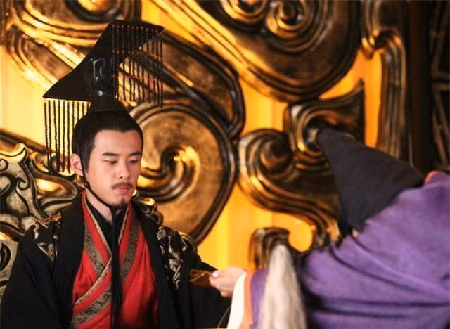 Cung nữ nào giả dạng phi tần của Hán Cảnh Đế, lập đại công? - Hình 3 Cung nu nao gia dang phi tan cua Han Canh De, lap dai cong?-Hinh-3