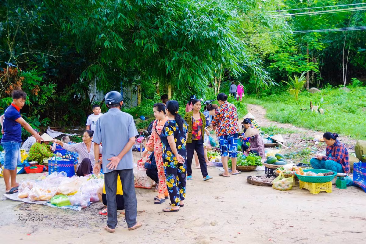 Ve dep binh di cua 