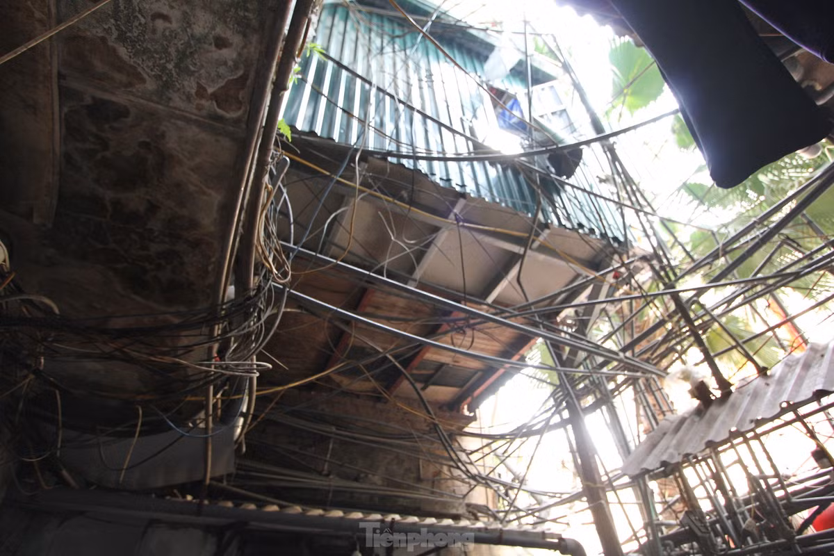 Khu chung cu cu co gia dat 'dat do' bac nhat Ha Noi-Hinh-5