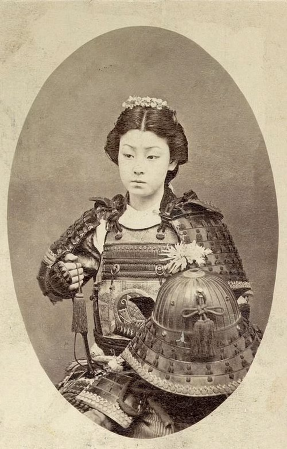 Loat anh hiem khoe tron dung mao cac nu samurai thoi xua-Hinh-6