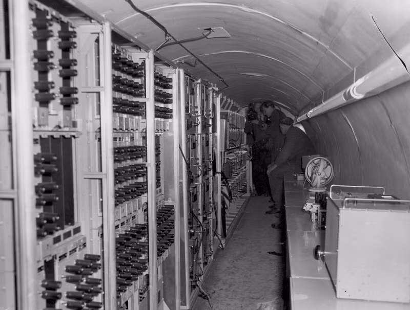 Vai trò của CIA trong Chiến tranh Lạnh ở Đông Đức - Hình 2 Vai tro cua CIA trong Chien tranh Lanh o Dong Duc-Hinh-2