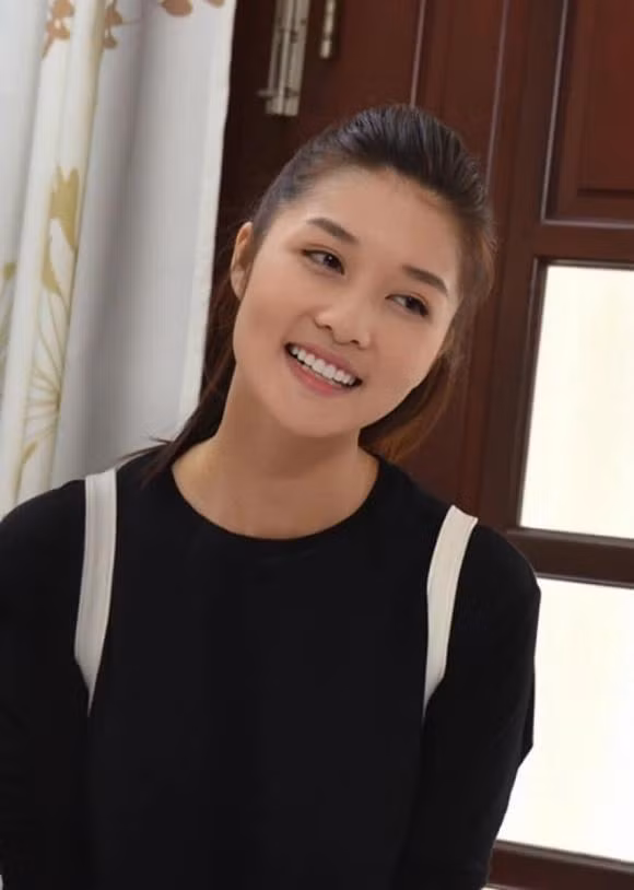 Bat ngo cuoc song hien tai cua Hoa hau Viet duy nhat tra vuong mien-Hinh-9