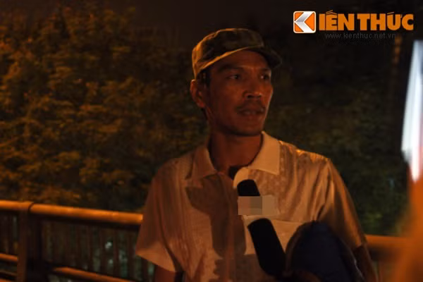 Tài xế Phùng Đình Tiến (Sơn Tây, Hà Nội), người điều khiển chiếc xe khách bị cháy, kể lại: "Đang lưu thông đến đoạn đường trên, tôi ngửi thấy mùi khét bốc lên, sau đó vội bật xi nhan để tấp vào lề đường và sơ tán các cháu học sinh khỏi xe, tránh trường hợp đáng tiếc xảy ra".