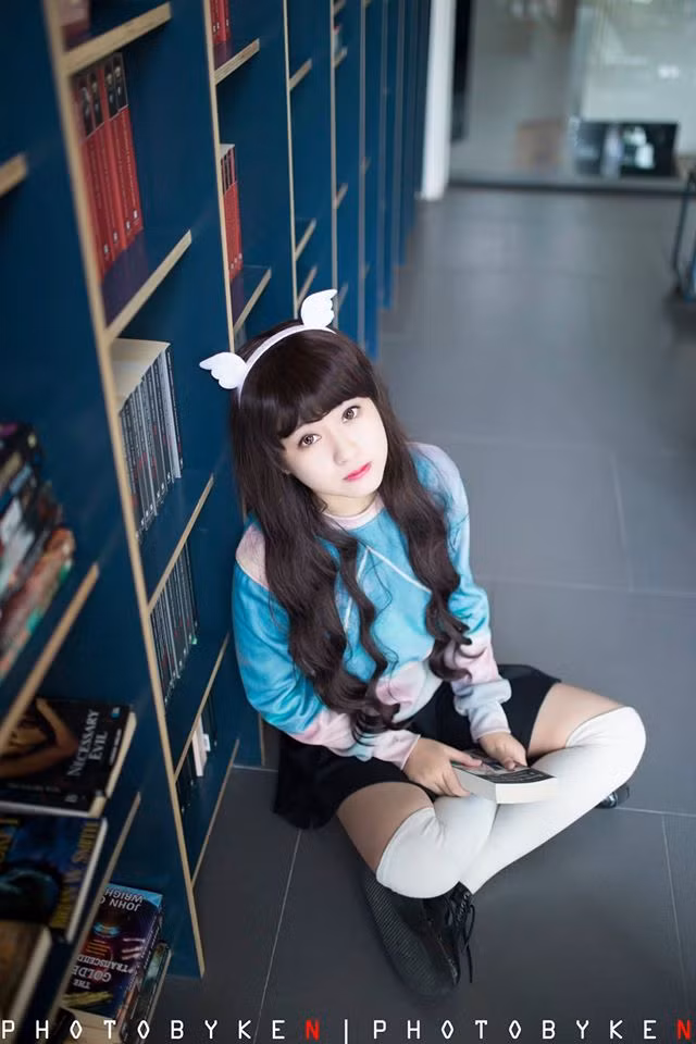 Bên cạnh những người thích trêu đùa, cợt nhả, nhiều cư dân mạng phát hiện ra Bảo My là một 9X rất xinh đẹp, đáng yêu... sau khi ngắm những bức ảnh khác trên trang cá nhân của cô.