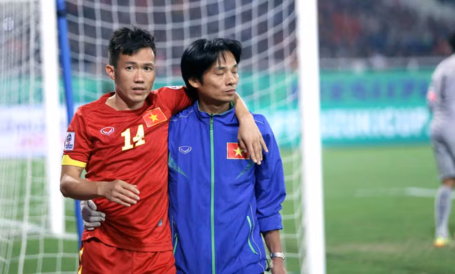 Tán Tài bỏ DT Viet Nam vói lý do bi bac dai-Hinh-2