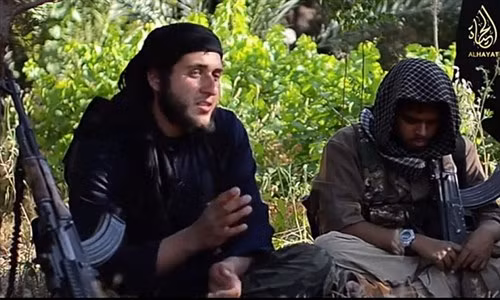 Chiến binh phương tây trong biên chế IS ở Syria.