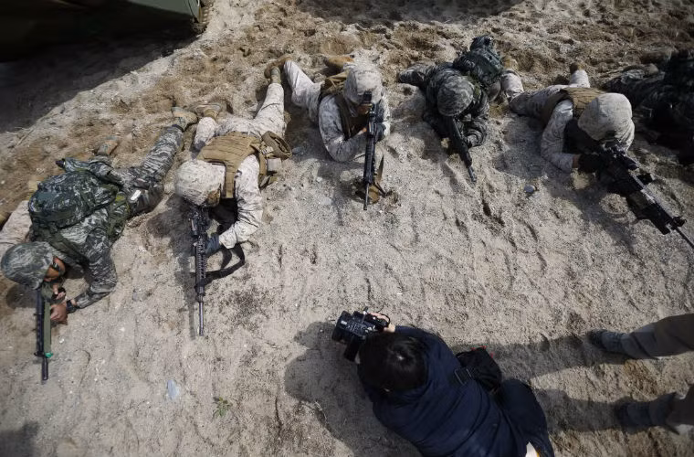 Triều Tiên và Hàn Quốc vẫn còn đang trong tình trạng chiến tranh.