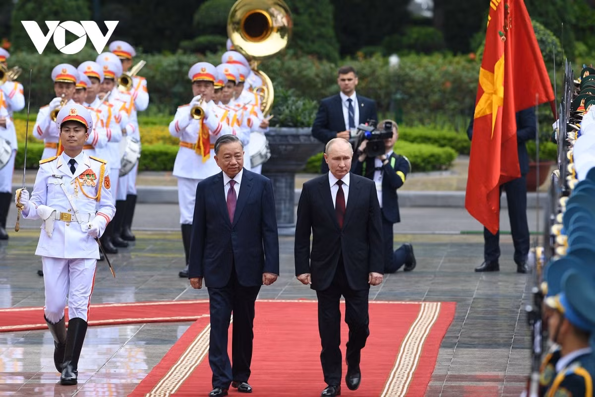 Chu tich nuoc To Lam chu tri Le don cap Nha nuoc Tong thong Nga Putin-Hinh-4