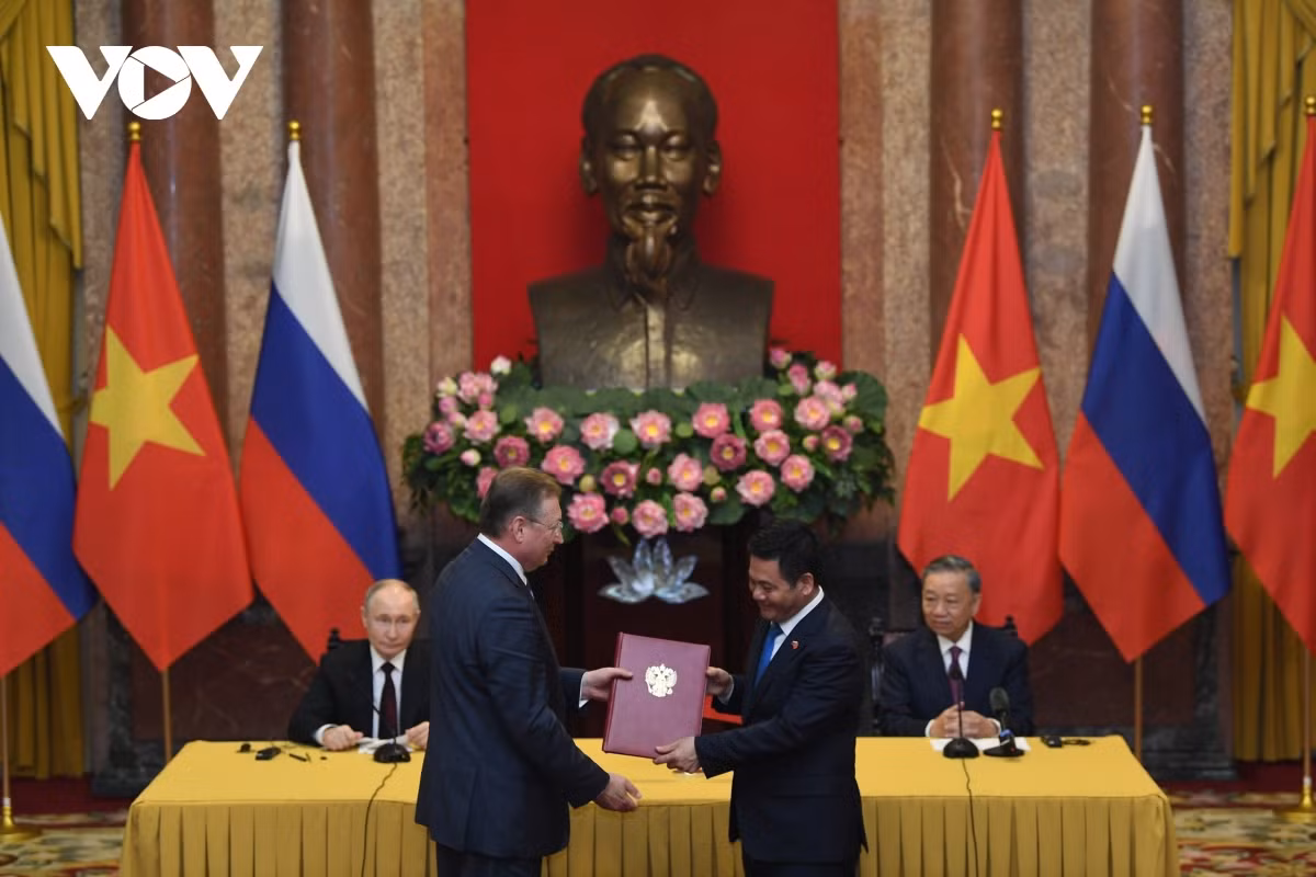 Chu tich nuoc To Lam va Tong thong Putin thong nhat hang loat van de quan trong-Hinh-5
