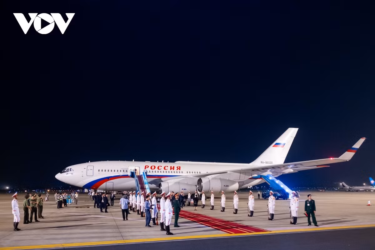 Tổng thống Nga Putin kết thúc tốt đẹp chuyến thăm Việt Nam Tong thong Nga Putin ket thuc tot dep chuyen tham Viet Nam