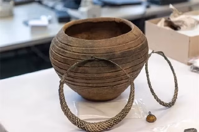 Kho bau 3.000 tuoi he lo nhieu dieu ve nguoi chau Au co-Hinh-4