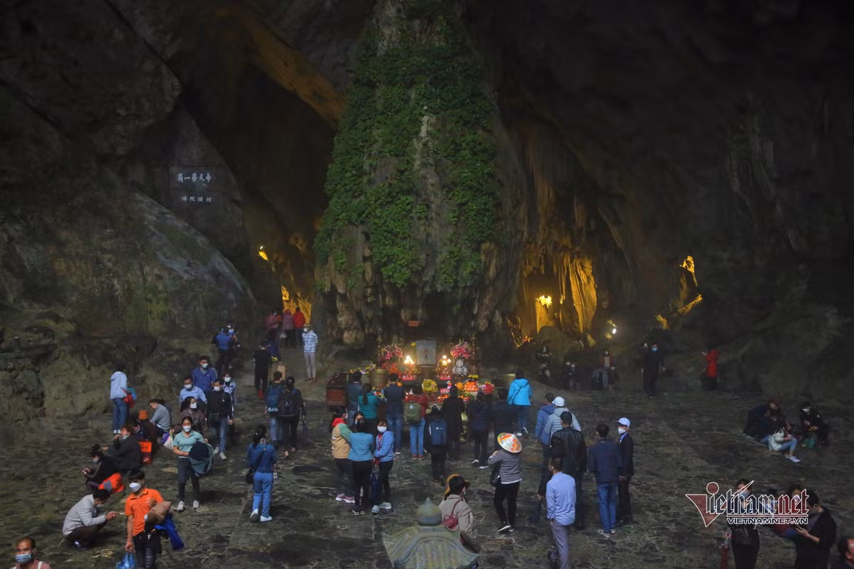 Nguoi dan chua Huong tat bat chuan bi don khach thap phuong-Hinh-3