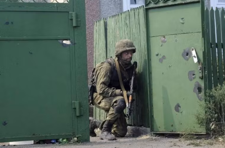 Binh sĩ Ukraine trong vị trí.