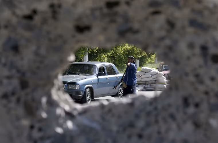 Một điểm kiểm soát của người biểu tình ở Slavyansk.