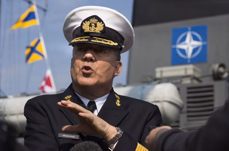Nhóm 5 tàu này là môt phần trong Nhóm tàu Đối phó Bom mìn Số 1 của NATO (SNMCMG1).“Sự hiện diện của nhóm tàu này sẽ đóng góp cho an ninh hàng hải trong khu vực”, Tư lệnh quân đội NATO Philip M. Breedlove cho hay. Nhóm tàu này sẽ nằm dưới quyền điều khiển của thuyền trưởng Eirik Otterbu thuộc Hải quân Hoàng gia Na Uy.