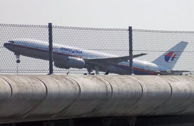 Chiếc MH-17 cất cánh từ sân bay gần Amsterdam, Hà Lan.