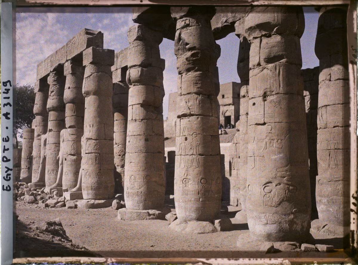 Hàng cột thời Ramesses II.