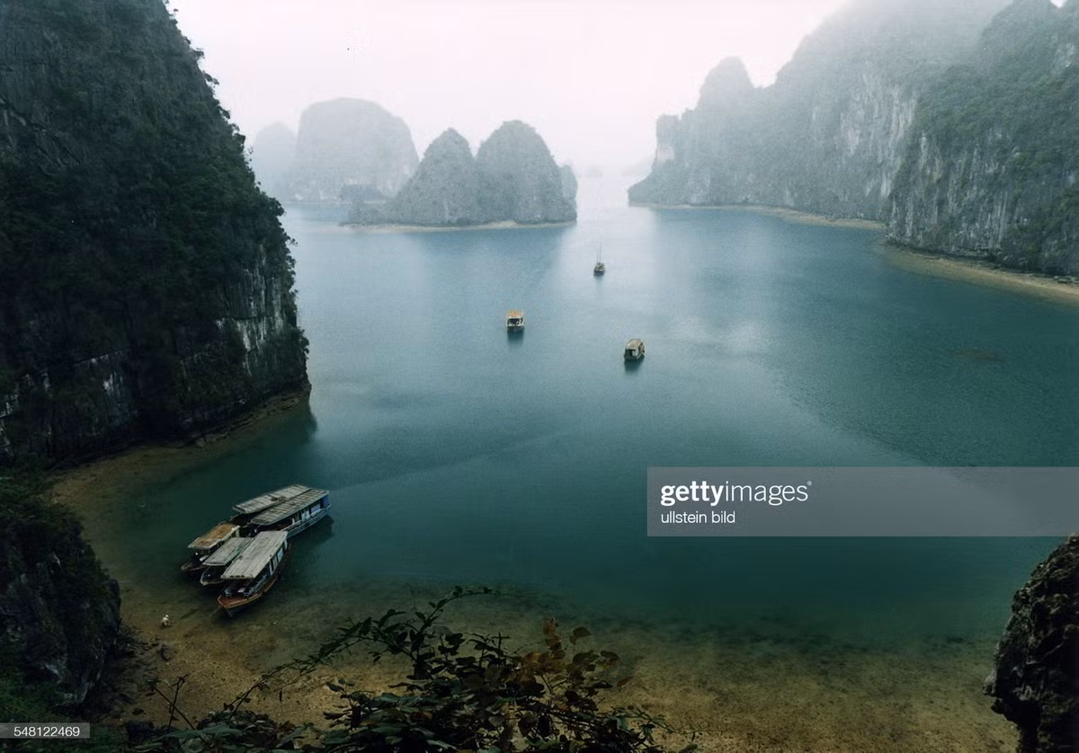 Một góc Vịnh Hạ Long nhìn từ trên cao.
