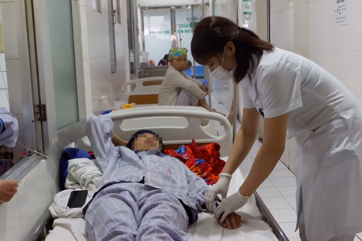 Nu dieu duong mac cung luc 2 benh ung thu-Hinh-2