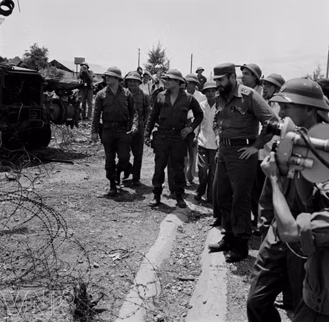 Chuyen ve chuyen tham vi tuyen 17 cua lanh tu Fidel Castro-Hinh-2