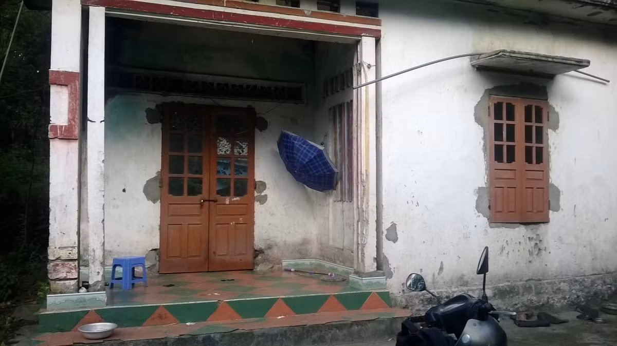 Nhà đối tượng Tuân.