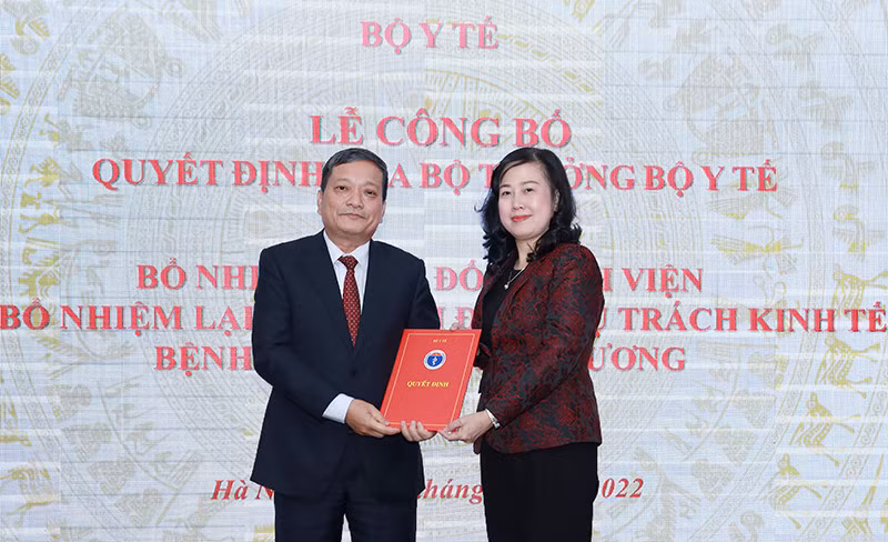 Benh vien Phoi Trung uong co giam doc moi