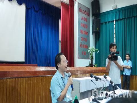 Bác sĩ Nguyễn Văn Trương – Giám đốc bệnh viện Hùng Vương .