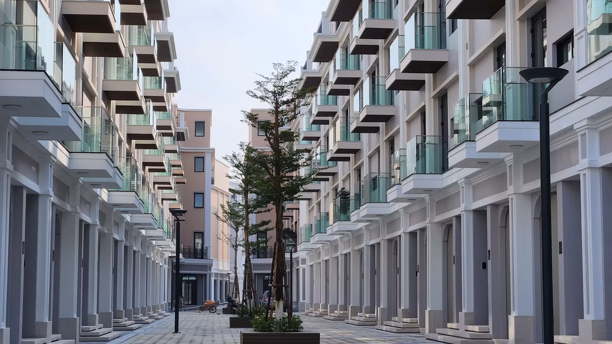 Cận cảnh The Manor Central Park của Bitexco bị yêu cầu thu hồi - Hình 10 Can canh The Manor Central Park cua Bitexco bi yeu cau thu hoi-Hinh-10