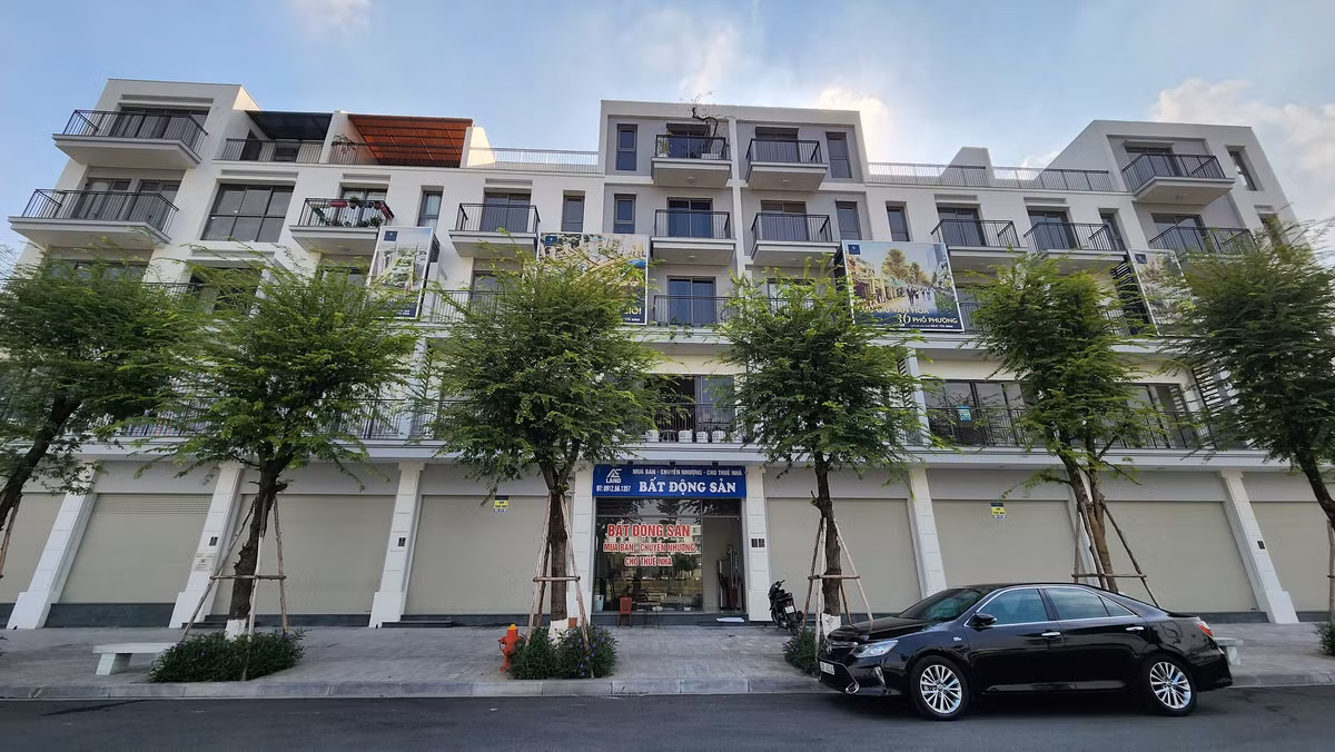 Cận cảnh The Manor Central Park của Bitexco bị yêu cầu thu hồi - Hình 6 Can canh The Manor Central Park cua Bitexco bi yeu cau thu hoi-Hinh-6