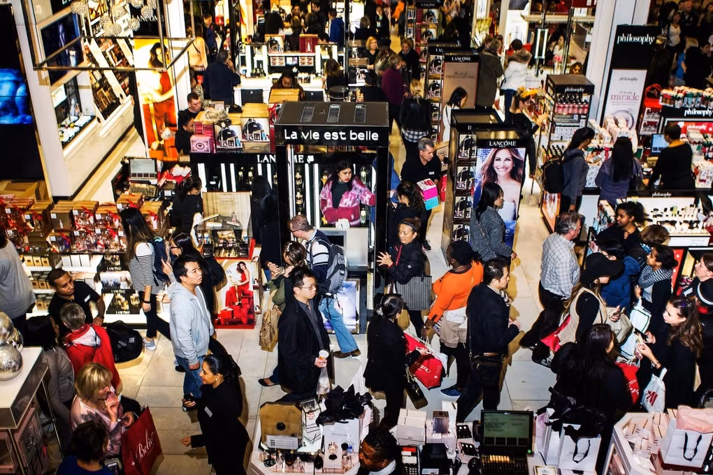 Meo mua sam dip Black Friday tinh tao