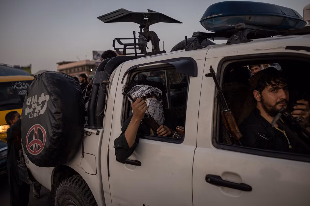 Luc luong Taliban tha hang nghin tu nhan, co nhieu thanh vien Al Qaeda
