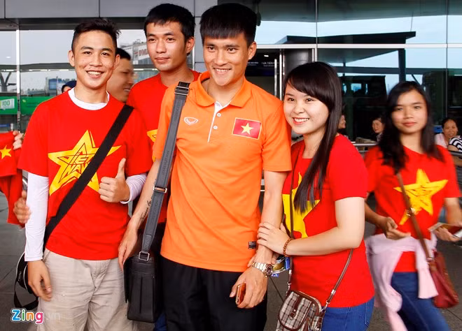 Các hội cổ động viên cũng đang lên kế hoạch tổ chức sang Malaysia để cổ vũ cho đội nhà trong trận chung kết, liên lạc với các hội cổ động viên người Việt đang sinh sống tại Malaysia... để tập trung, cùng tạo nên nguồn động viên lớn cho đội tuyển. Ảnh trong bài: Zing/TTVN.