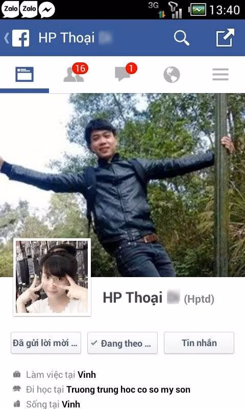 Trước đó, hình xăm các ký tự "HPTD" trên ngón tay Công Phượng đã làm nhiều người hâm mộ tò mò. Theo cách dịch của các fan thân thiết thì "HPTD" nghĩa là "Hoa Phượng Thoại Di". Dòng ký tự này cũng được Hoa - bạn thân của Công Phượng đặt làm tên trang cá nhân của mình.