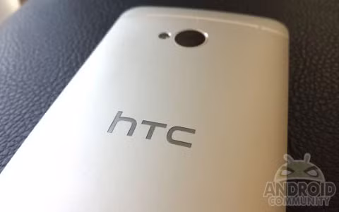 HTC ngày càng sa sút vì giám đốc “bán mình”? Đánh cắp công nghệ để thành lập công ty mới, ba giám đốc HTC đã bị bắt giữ. Vụ việc khiến doanh thu lẫn giá cổ phiếu công ty sụt thảm hại. HTC ngày càng sa sút vì giám đốc “bán mình”? Đánh cắp công nghệ để thành lập công ty mới, ba giám đốc HTC đã bị bắt giữ. Vụ việc khiến doanh thu lẫn giá cổ phiếu công ty sụt thảm hại.