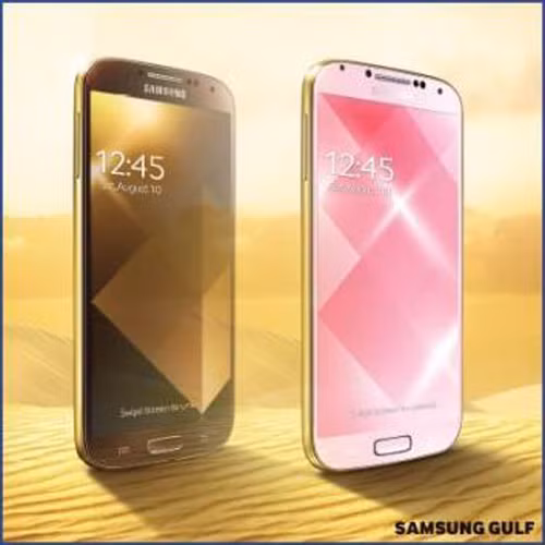 Samsung giới thiệu Galaxy SIV vàng. Trong khi iPhone 5S đã “cháy hàng”, Samsung quyết định “lợi dụng tình thế”, đưa ra phiên bản vàng của chiếc điện thoại đình đám mùa hè này, Galaxy S IV.