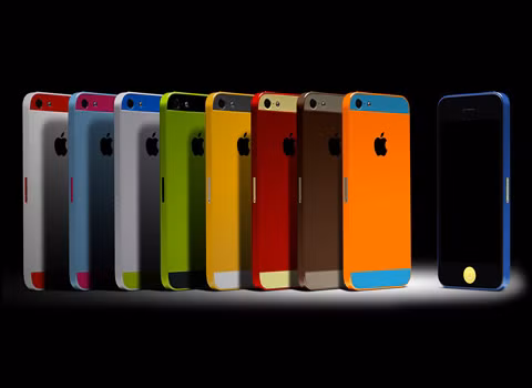 Digitimes: Lượng iPhone bán giảm 6,2 triệu chiếc trong quý II/2013. Theo bản điều tra mới của Digitimes số lượng iPhone bán ra đã bị giảm 6,2 triệu chiếc trong quý II/2013 nếu so với quý trước. Apple chỉ thu về được 18,2 tỉ USD trong quý II. Tại thị trường lớn nhất của Apple, Trung Quốc, cơn sốt về loại sản phẩm này cũng đã hạ nhiệt đáng kể.
