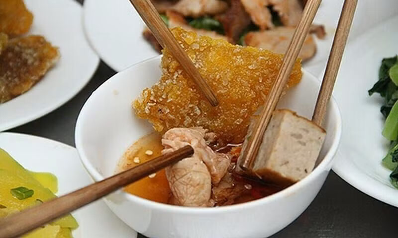 5 sai lam khi dung nuoc mam de gay hau qua kho luong