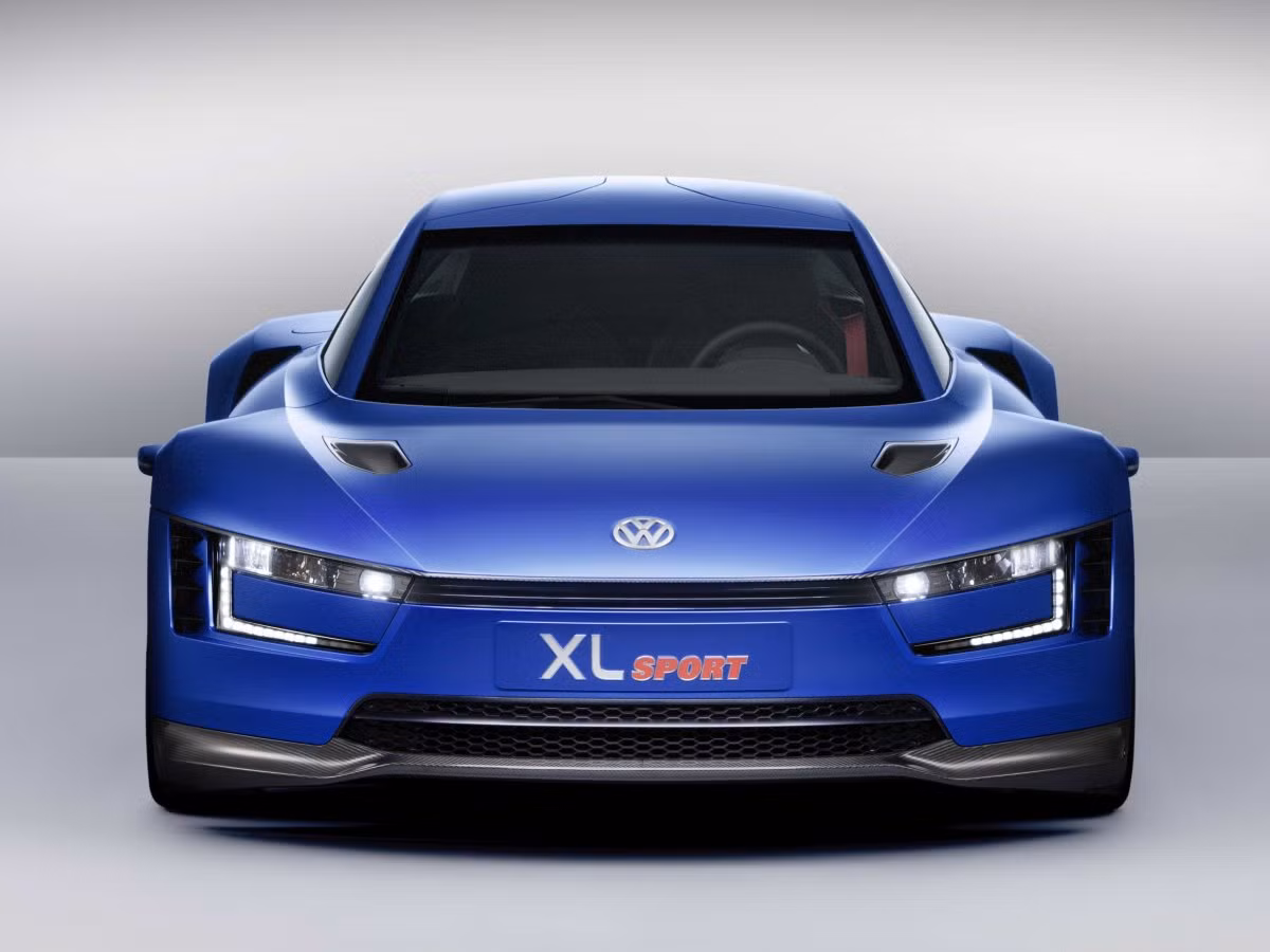 Với tốc độ quay cực đại lên tới 11.000 vòng/phút và công suất 197 mã lực, Volkswagen cho biết, XL Sport có thể tăng tốc từ 0 đến 100km/h chỉ trong vòng 5,7 giây.