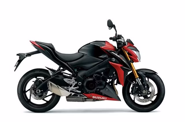 Suzuki cũng ra mắt mẫu naked-bike mới nhất GSX-S1000.