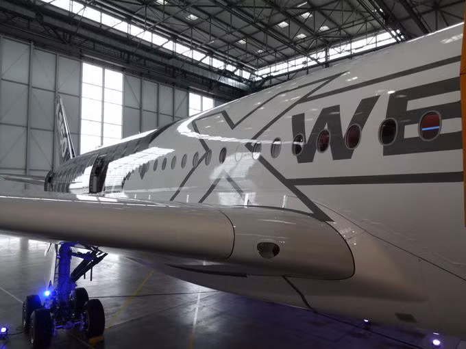 Airbus có 5 chiếc máy bay loại này để bay thử nghiệm trong các điều kiện thời tiết khác nhau và chứng tỏ khả năng tiết kiệm đến 25% nhiên liệu và giảm 25% lượng khí thải C02 so với loại máy bay cùng kích cỡ.