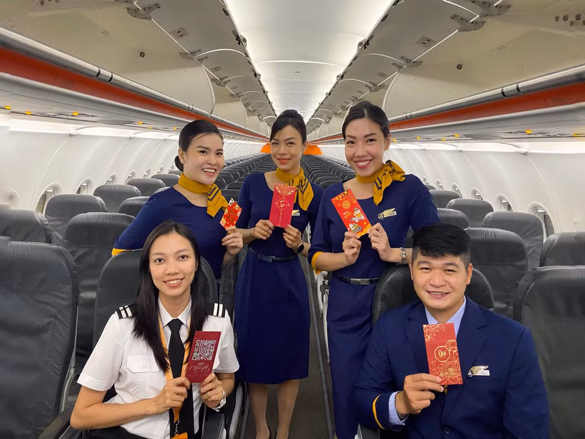 Nữ phi công và cơ duyên với buồng lái - Hình 3 Nu phi cong va co duyen voi buong lai-Hinh-3