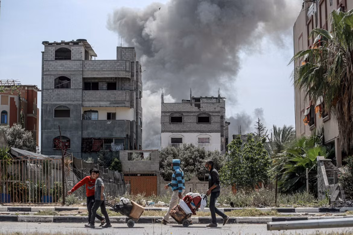 Xung đột tại Gaza vẫn chưa có dấu hiệu chấm dứt. Trong bài phát biểu trên truyền hình đánh dấu 200 ngày từ khi cuộc chiến Israel - Hamas bắt đầu vào tháng 10/2023, ông Abu Obeida, người phát ngôn của Lữ đoàn Izz ad-Din al-Qassam - cánh vũ trang Hamas, đã kêu gọi leo thang trên tất cả các mặt trận.