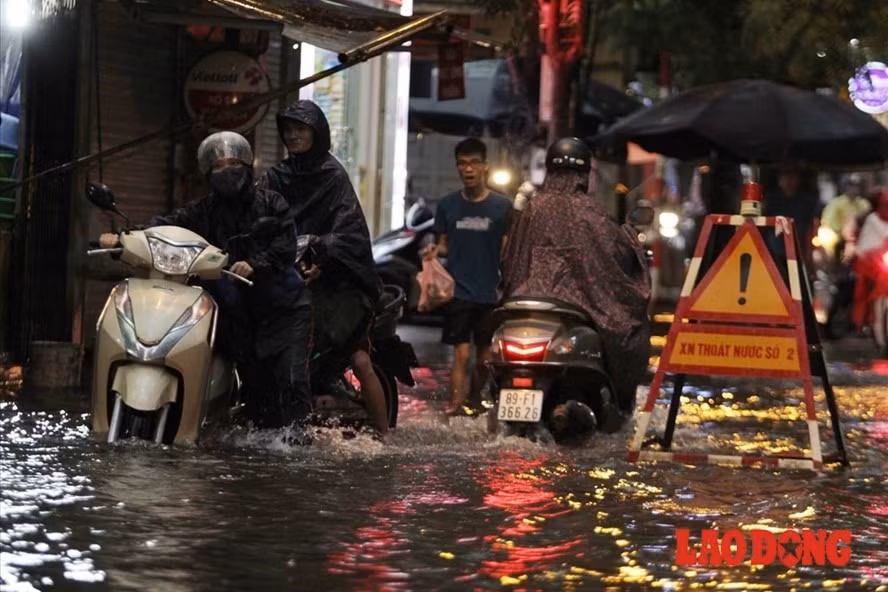 Thoi tiet cuoi tuan: Nang nong va mua dong