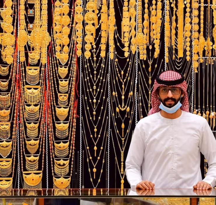 Được mệnh danh là "Thành phố vàng", vàng ở Dubai gây bất ngờ khi được bày bán theo… kilogram ở các cửa hàng hoặc trong những khu chợ sầm uất.