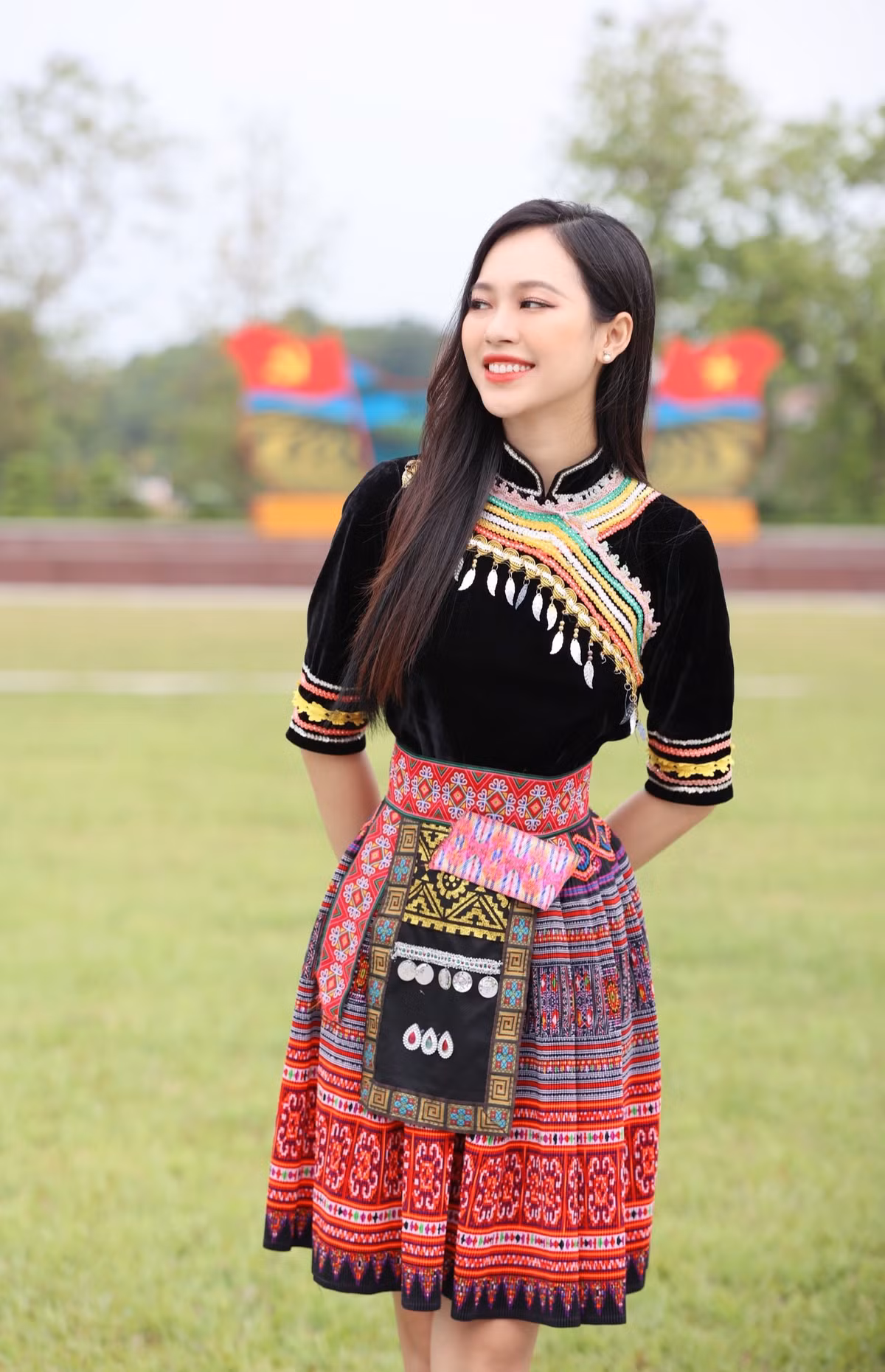 Tham dự hội thảo về chuyển đổi số lần này, Thùy Linh mong rằng cuộc cách mạng số sẽ thực sự tạo ra được sự bứt phá cho Yên Bái trong thời gian tới. "Đặt ra yêu cầu thúc đẩy mạnh mẽ chuyển đổi số, phát triển kinh tế số, xã hội số để tạo bứt phá về nâng cao năng suất, chất lượng, hiệu quả, sức cạnh tranh của nền kinh tế tỉnh Yên Bái", cô nói.