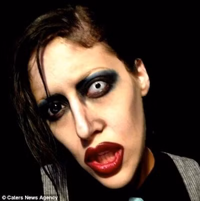 Hay "lập dị" như Marilyn Manson.