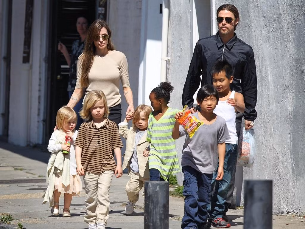 Tinh cam giua cha con Brad Pitt ran nut sau ly hon-Hinh-2