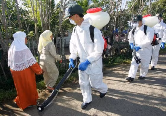 Nhóm chuyên gia kiểm soát dịch bệnh của Nhật Bản đang bắt đầu công việc ủa họ để ngăn chặn căn bệnh sốt rét bùng phát thành dịch ở Sumatra, Indonesia.