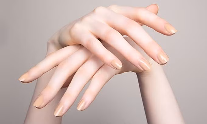 Họ thường suy nghĩ kỹ trước khi hành động, nhờ đó gặt hái thành công, có được tiền tài và quyền lực từ khi còn trẻ. Bên cạnh đó, họ còn có khả năng tìm được người bạn đời xứng tầm, biết chăm lo cho gia đình, giúp cuộc sống càng thêm sung túc. 