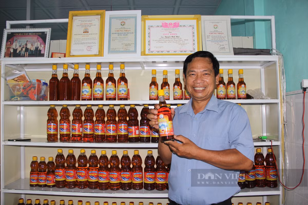 Vo chong nong dan Quang Tri thu nhap hon nua ty nho lam nuoc mam-Hinh-2